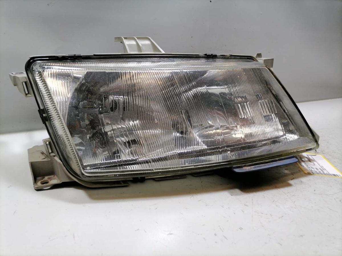 Saab 9-5 original Scheinwerfer rechts Halogen Vorfacelift BJ99